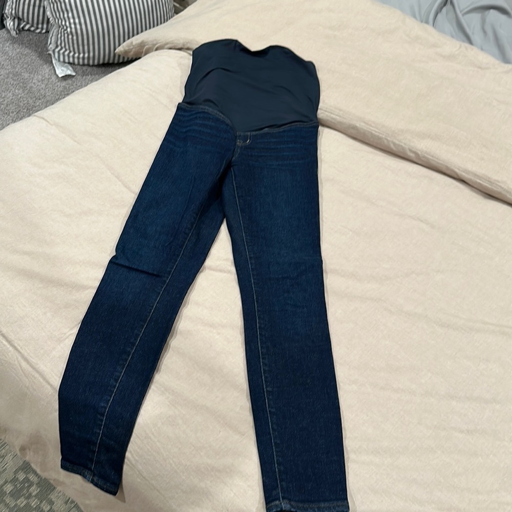 Madewell maternity skinny Jean 24
